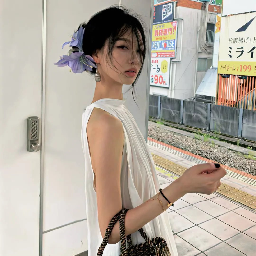 好女三头瞒